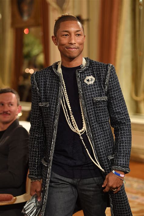 can men wear Chanel